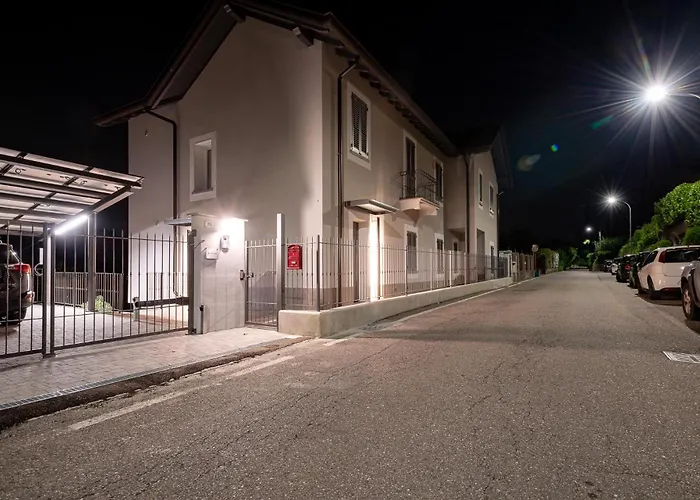 Mg House Luxury * コモ