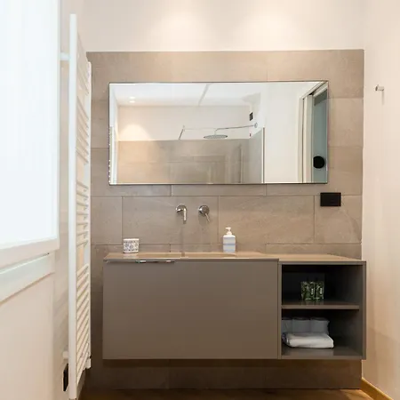 Mg House Luxury * Como